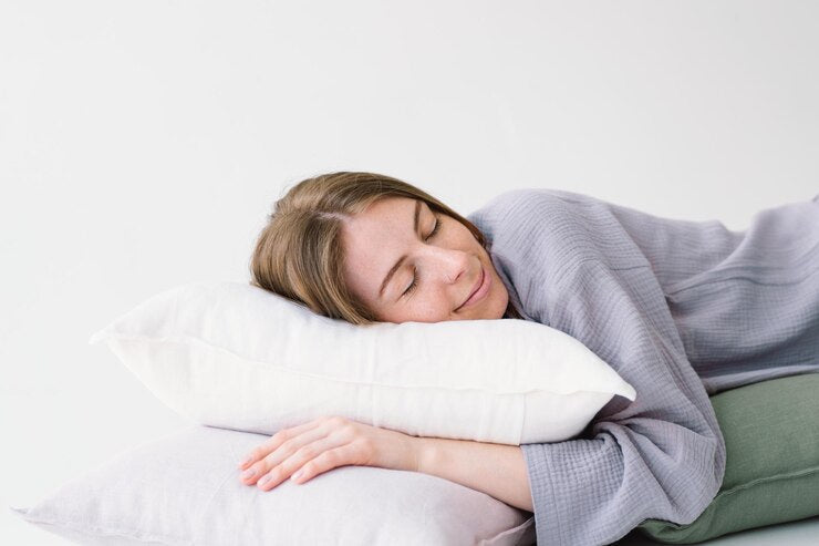 Can Fragrance Help You Sleep Better? Here’s What Experts Say