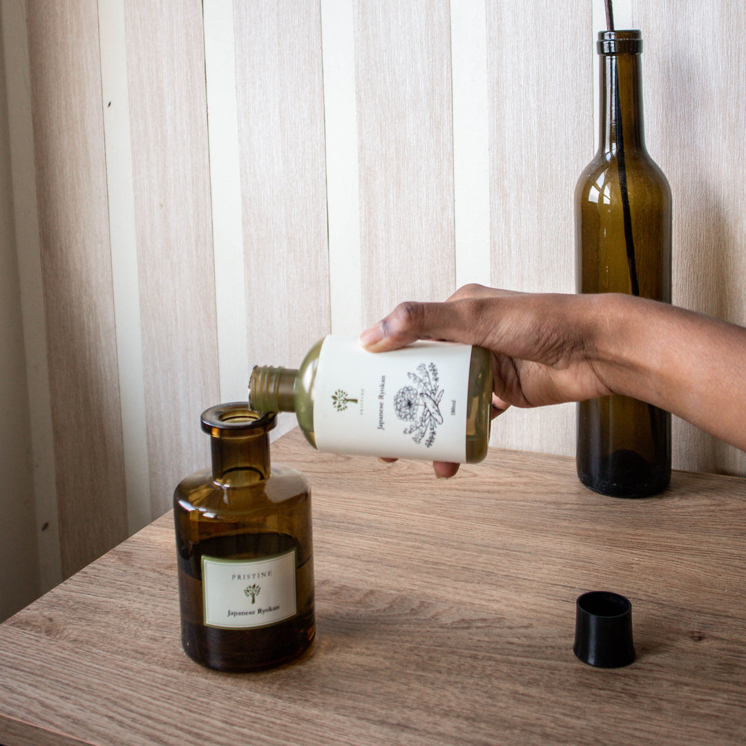 English Country Inn Refill - 180ml (Free Reed Sticks)